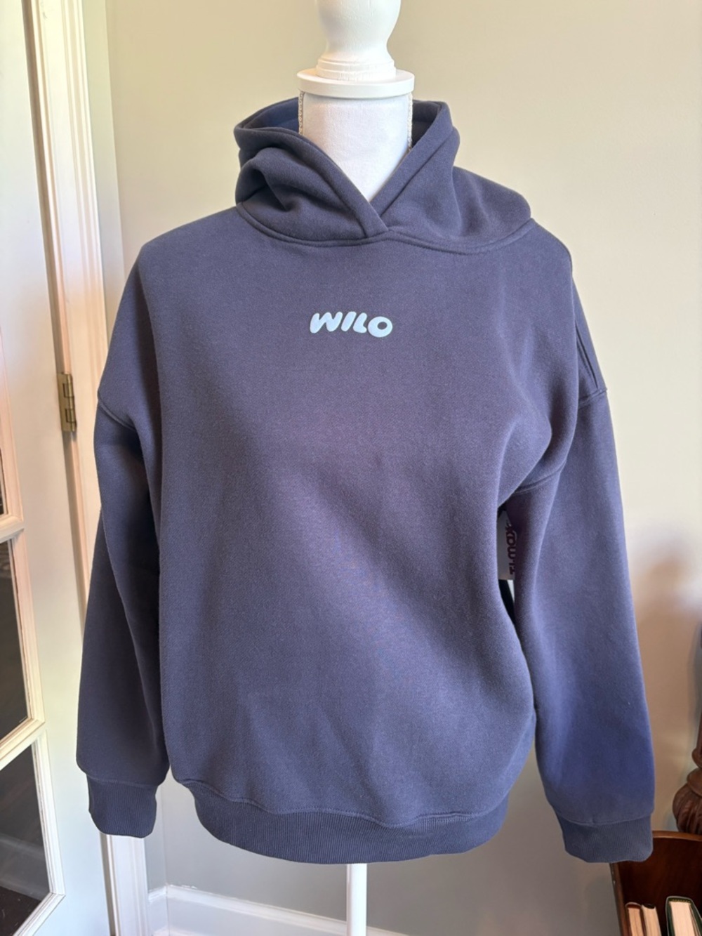 WILO the Label Wellness Club Navy Blue Logo Hoodie Sweatshirt Cozy Activewear S